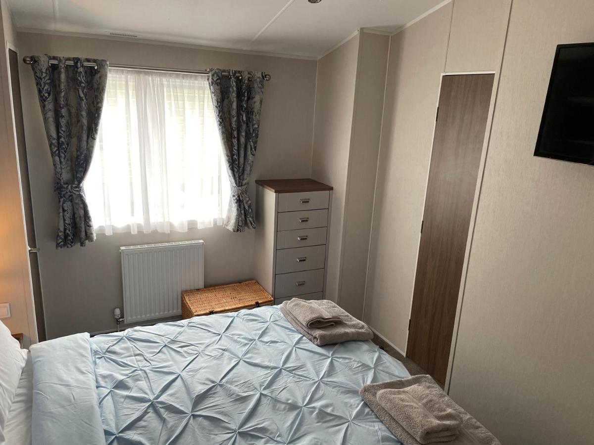 Beautiful 2 Bedroom Lodge With Stunning Views Blair Atholl Esterno foto