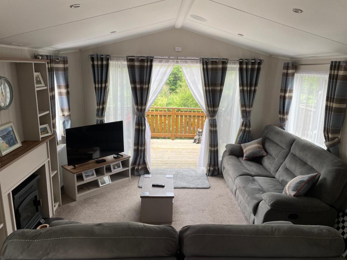 Beautiful 2 Bedroom Lodge With Stunning Views Blair Atholl Esterno foto
