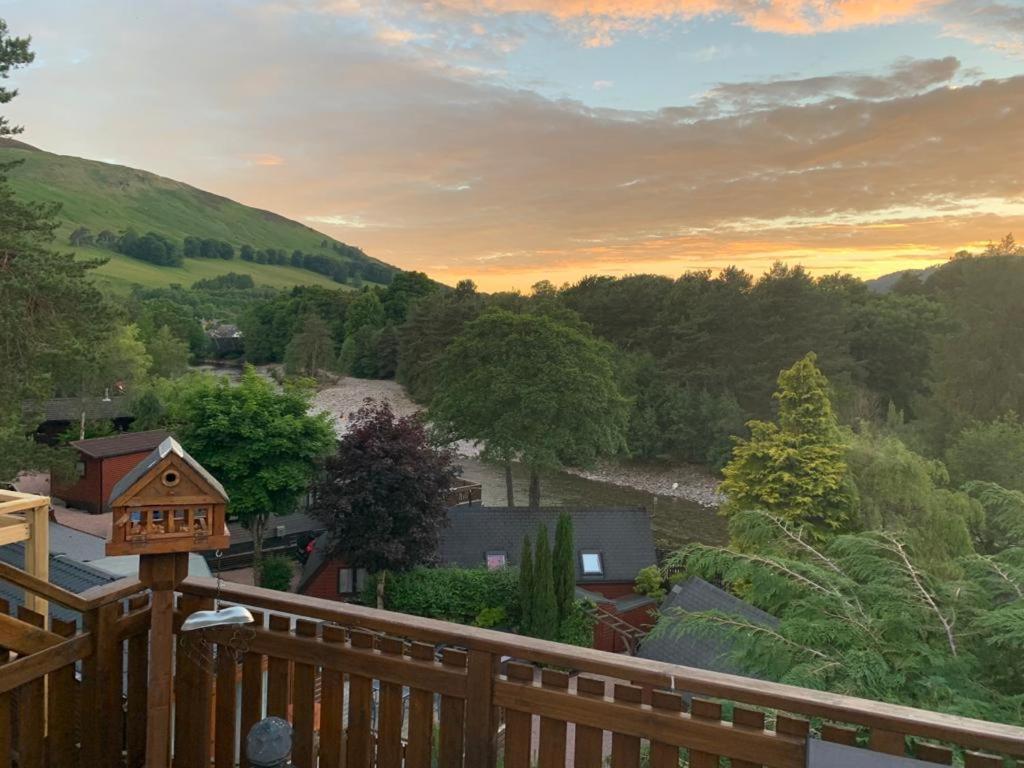 Beautiful 2 Bedroom Lodge With Stunning Views Blair Atholl Esterno foto