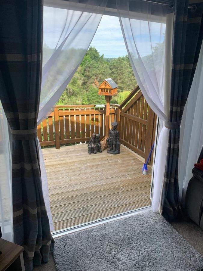 Beautiful 2 Bedroom Lodge With Stunning Views Blair Atholl Esterno foto