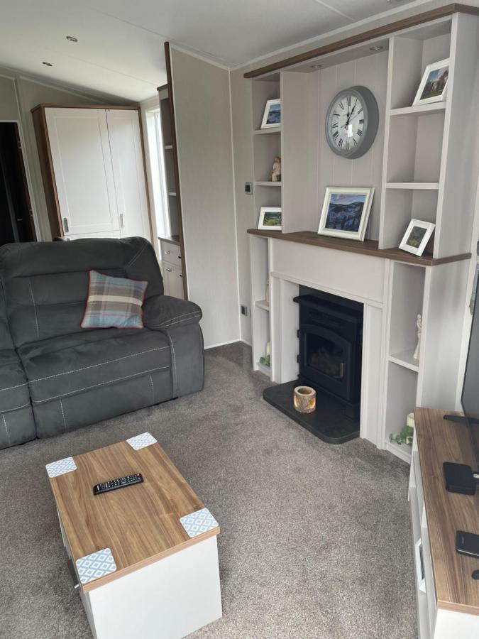 Beautiful 2 Bedroom Lodge With Stunning Views Blair Atholl Esterno foto